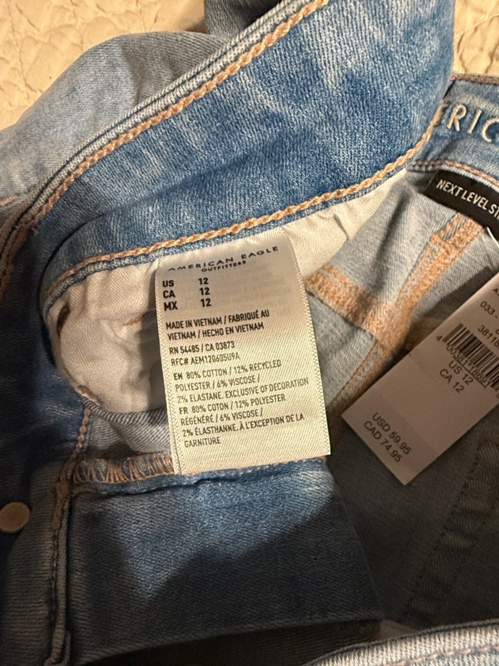 NWT American Eagle 12 Light Wash Distressed Denim Shorts - Picture 5 of 7